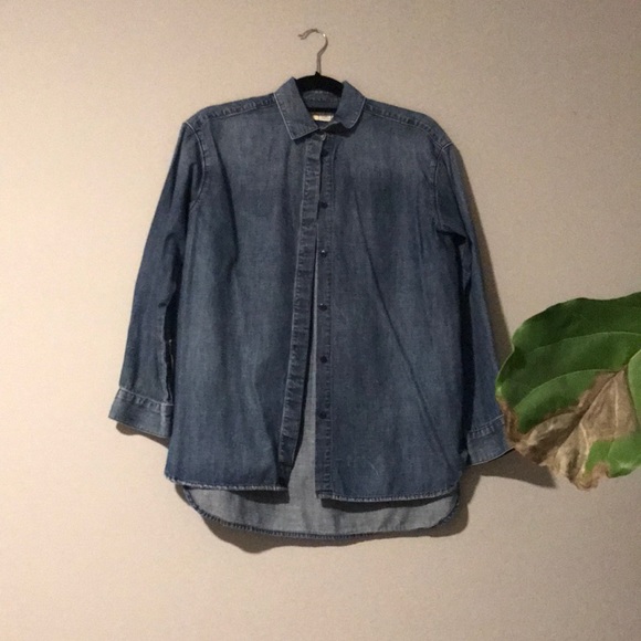 Dark chambray button-up - Picture 1 of 4